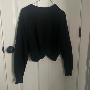 Black Cropped Sweatshirt